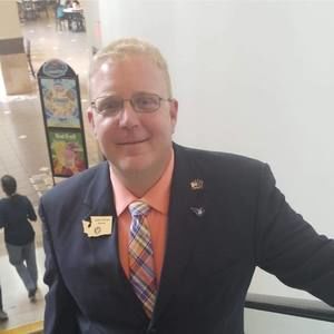 Meet your Posher, James